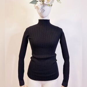 Wilfred 100% Wool Black Turtleneck Sweater